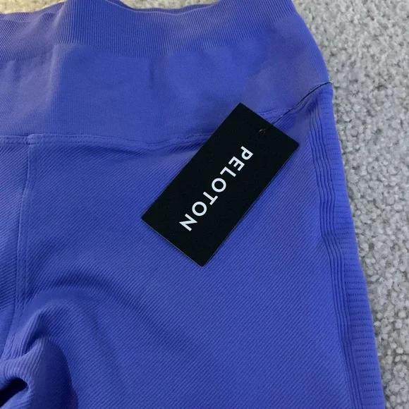 Peloton seamless shapeshifter Women's Purple Leggings - Picture 2 of 9